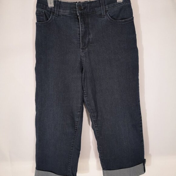 YNXDJ Ladies Capri Length Made in the USA Blue Jeans - Picture 1 of 10